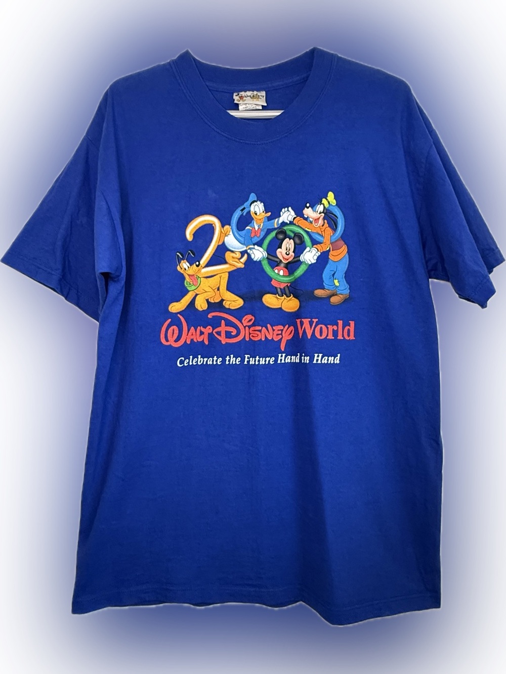 VINTAGE 2000 Walt Disney World Mickey & Pals T-shirt Adult Size Medium